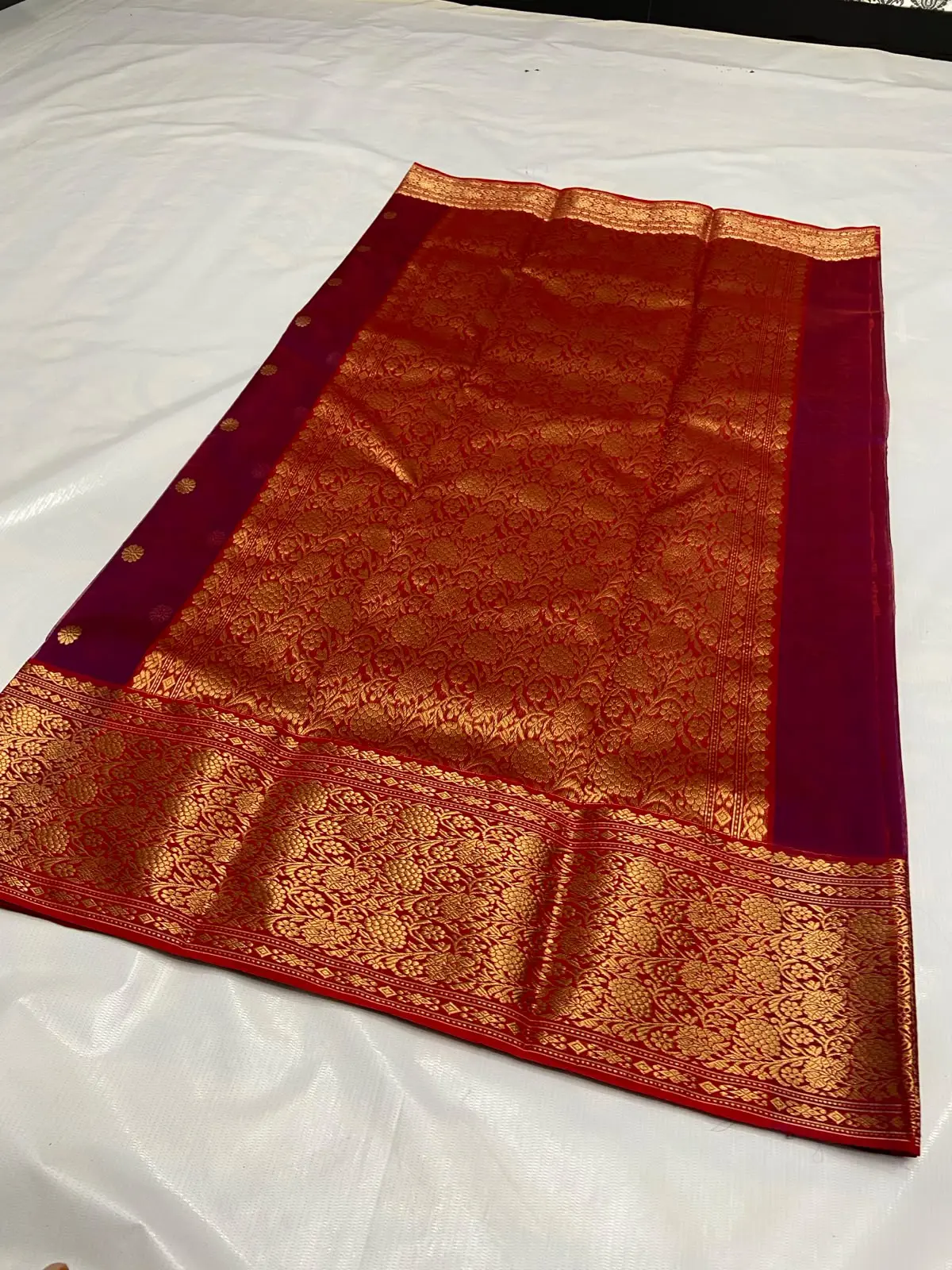 Handwoven Imperial Plum & Opulent Ruby Red with Antique Gold Zari Imperial Plum & Opulent Ruby Red with Antique Gold Zari Kataan Silk Saree - Authentic Chanderi Silk Saree Chanderi Saree - View 3