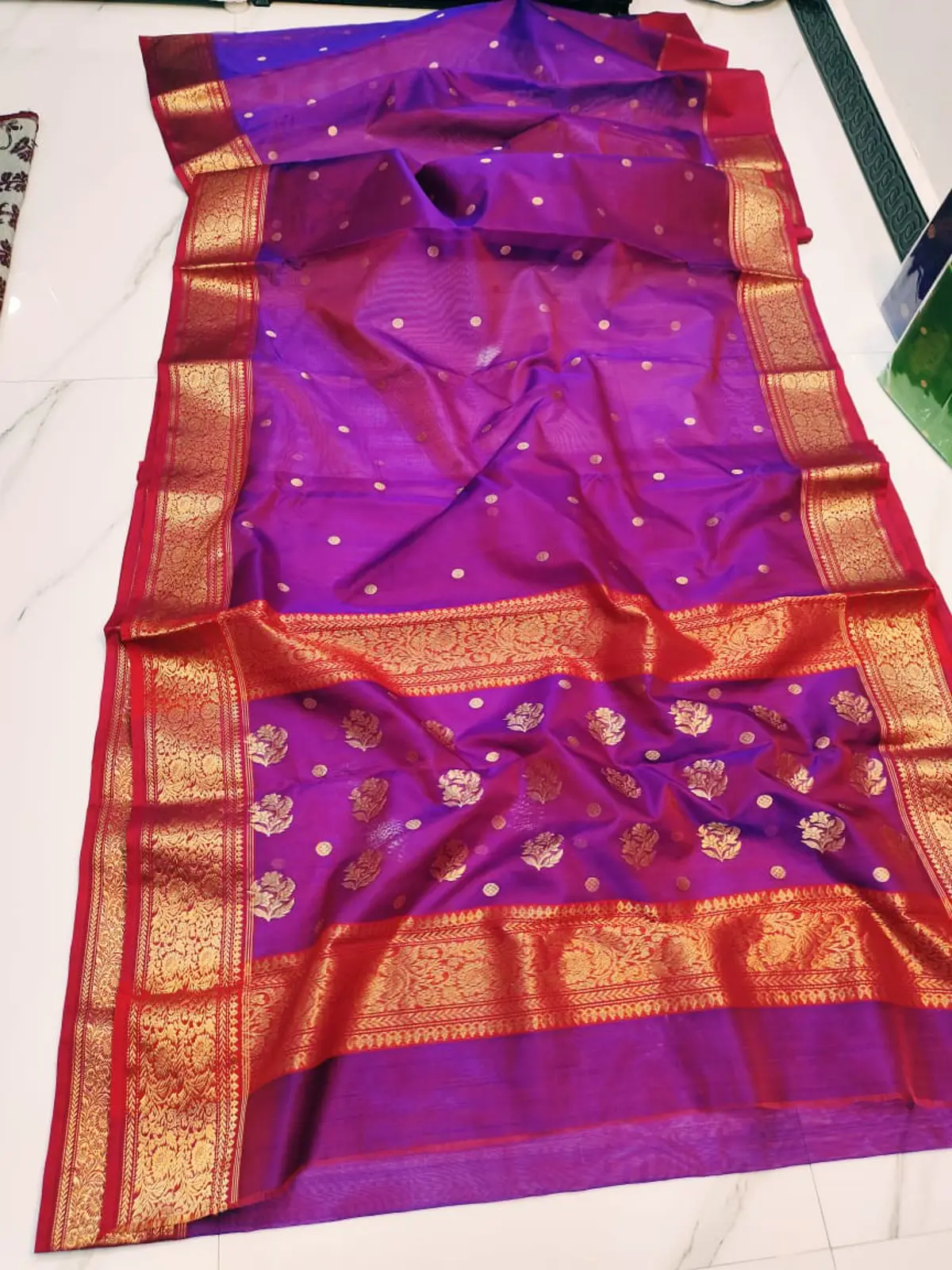 Handwoven Imperial Violet & Crimson with Gilded Zari Imperial Violet with Gilded Floral Booti and Crimson Zari Border Chanderi Silk - Authentic Chanderi Silk Saree Chanderi Saree - View 2