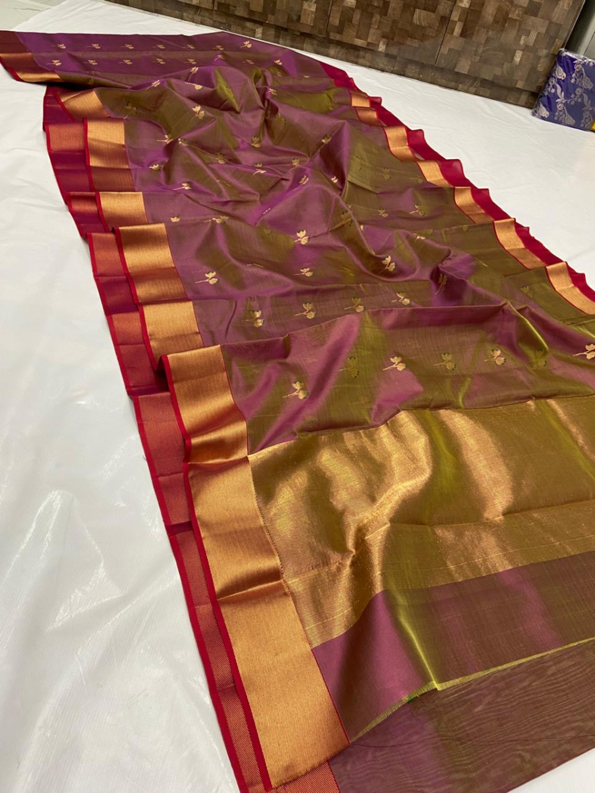 Handwoven Aqua Mist, Gilded Mustard & Sterling Silver Iridescent Amethyst with Gilded Floral Motifs Pattu Silk - Authentic Chanderi Silk Saree Chanderi Saree - View 1
