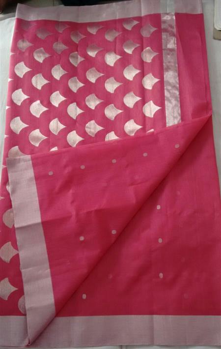 Handwoven Chanderi saree Kareena Pallu - Authentic Traditional Chanderi Saree - View 1