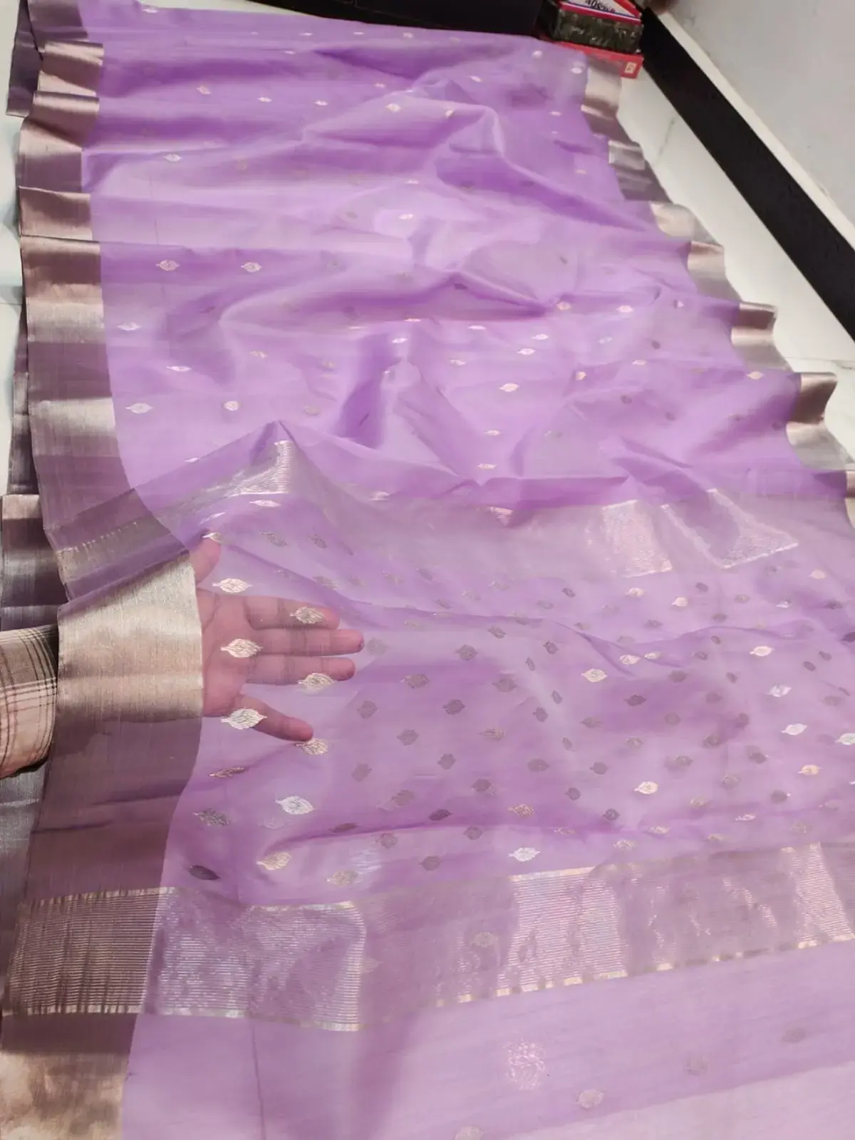 Handwoven Purple Lavender Mist with Sterling Zari Pave Motifs Kataan Silk - Authentic Chanderi Silk Saree Chanderi Saree - View 2