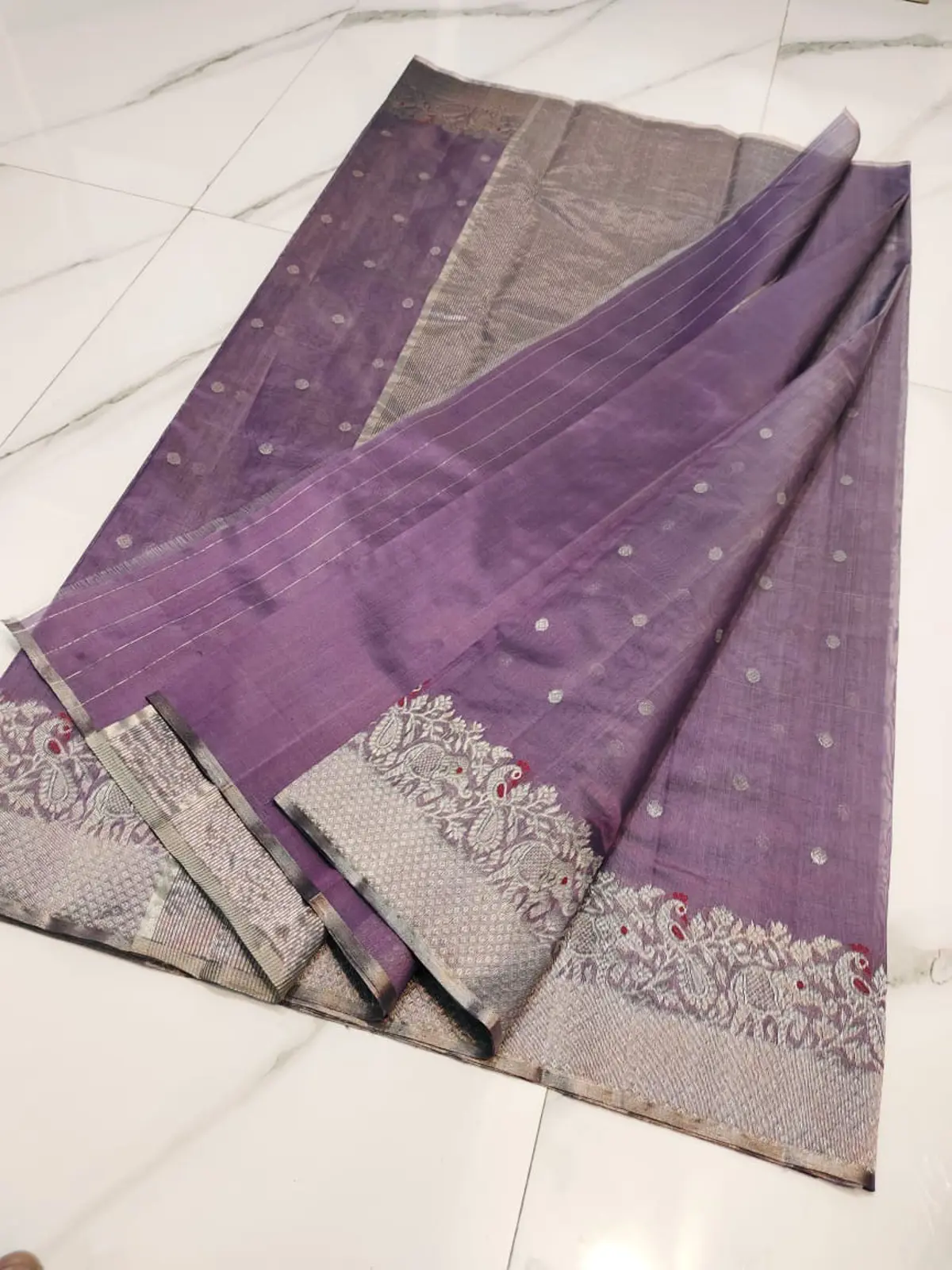 Handwoven Lavender Silver Lavender Silver Pattu Silk Saree - Authentic Chanderi Silk Saree Chanderi Saree - View 3