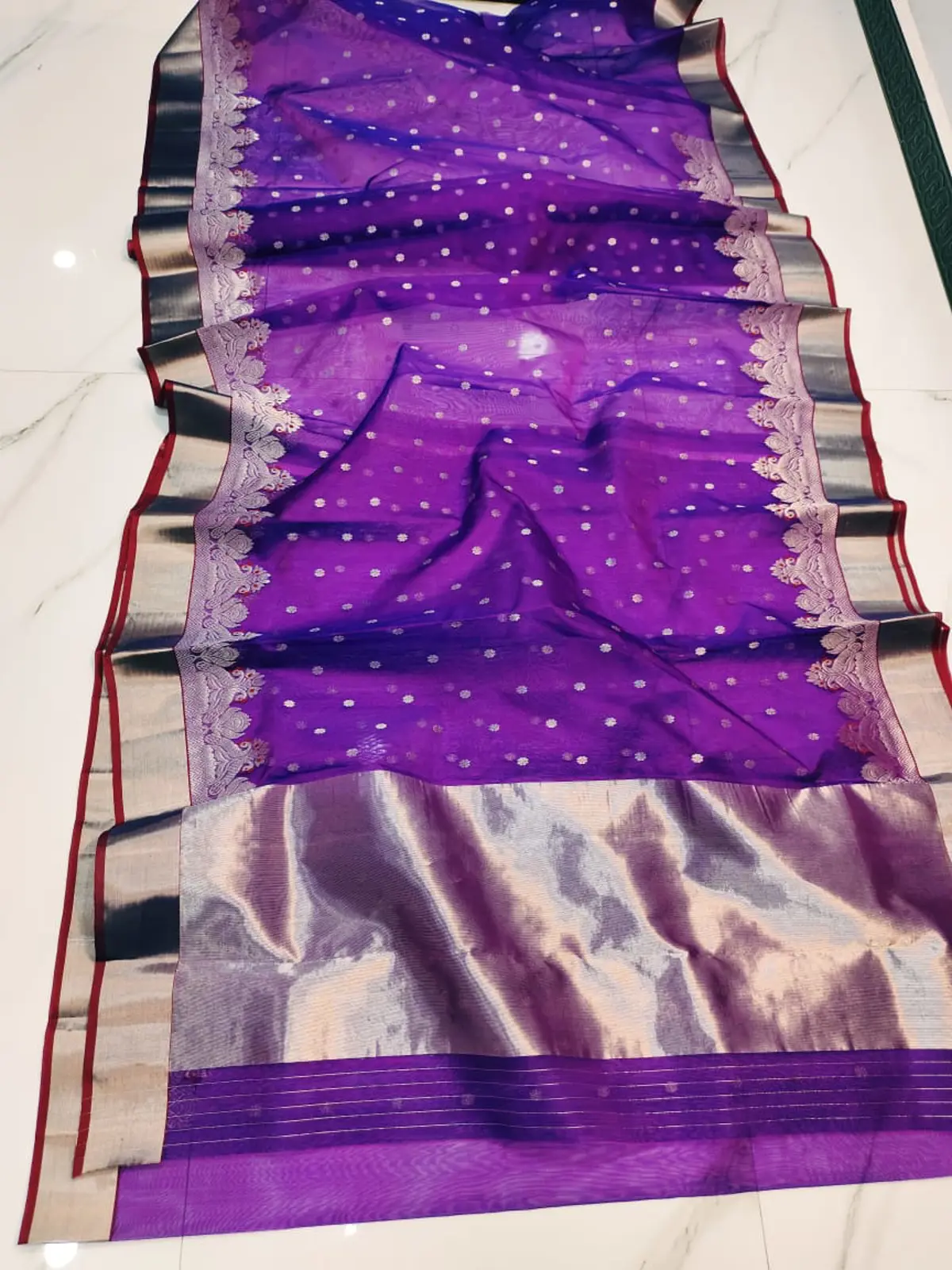 Handwoven Luminous Amethyst & Sterling Silver Zari Luminous Amethyst & Sterling Silver Zari Kataan Silk Saree - Authentic Chanderi Silk Saree Chanderi Saree