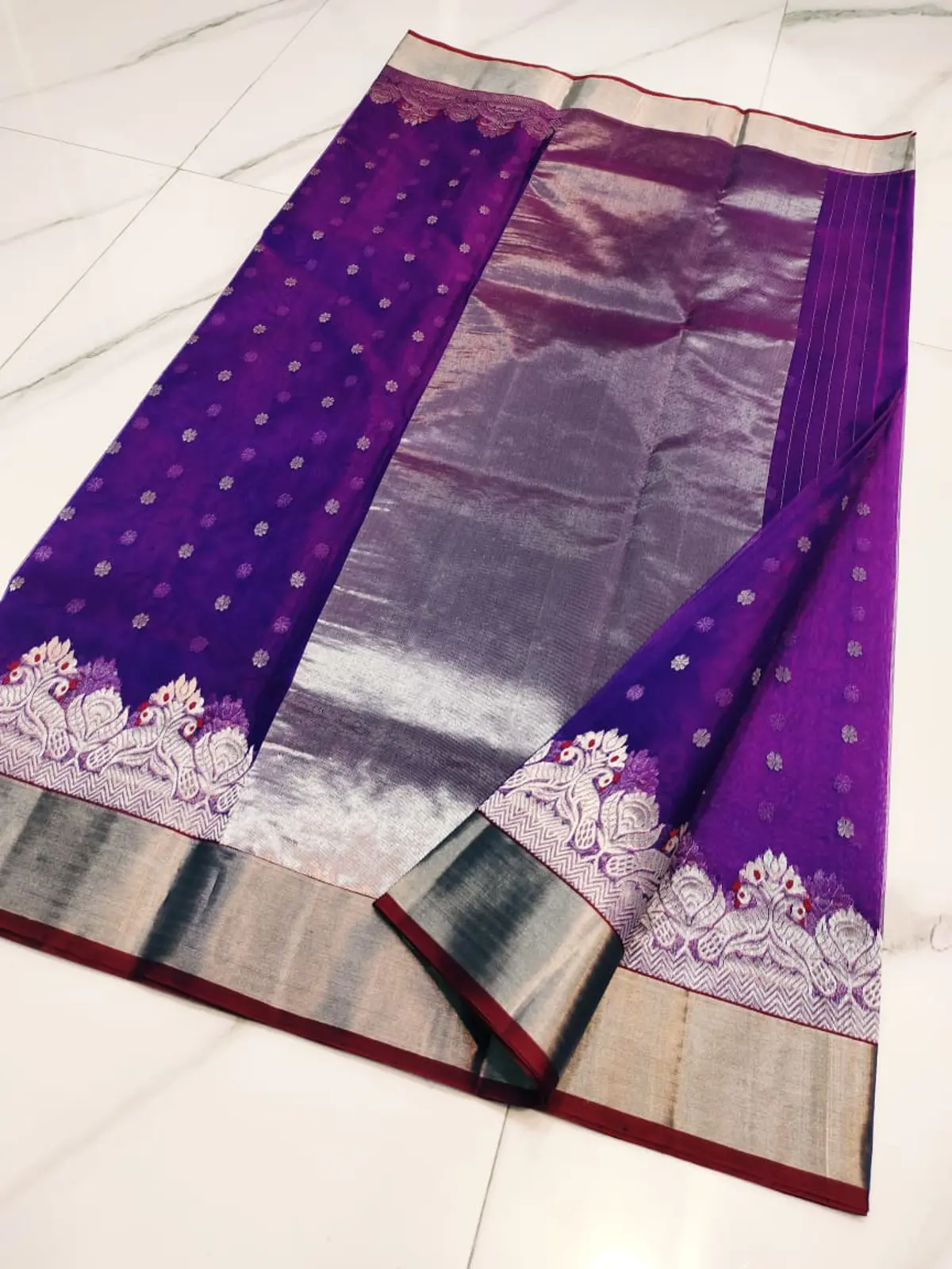 Handwoven Luminous Amethyst & Sterling Silver Zari Luminous Amethyst & Sterling Silver Zari Kataan Silk Saree - Authentic Chanderi Silk Saree Chanderi Saree - View 2