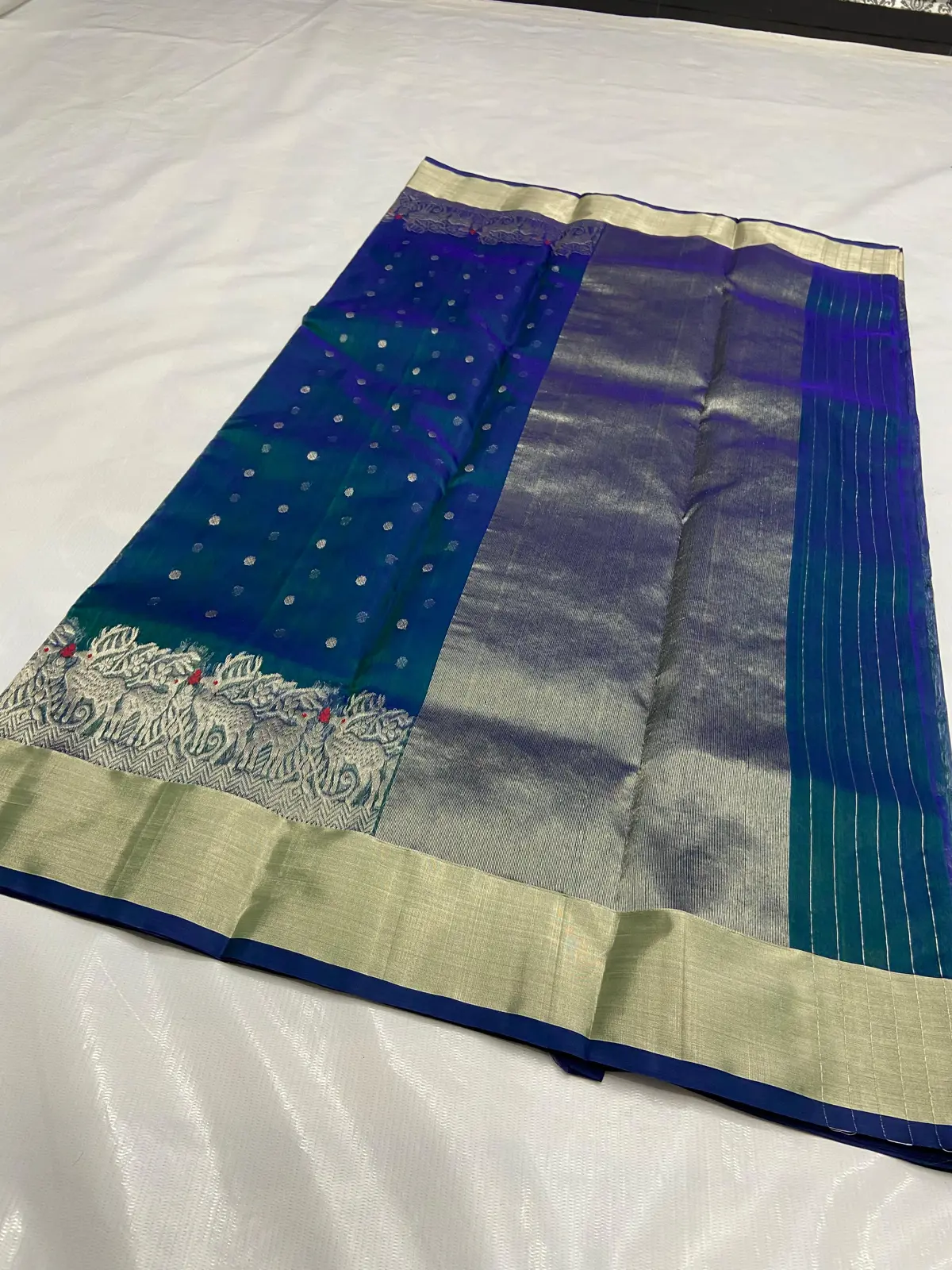 Handwoven Teal Oceanic Teal with Sterling Silver Booti Kataan Silk - Authentic Chanderi Silk Saree Chanderi Saree - View 3