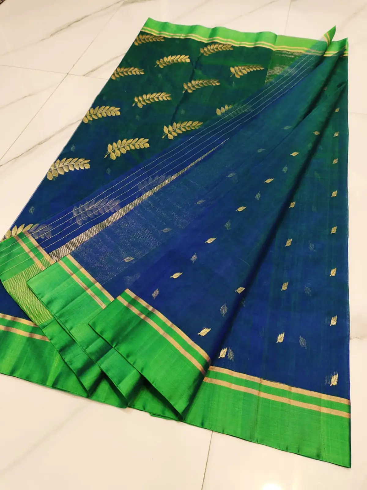 Handwoven Peacock Blue Peacock Blue with Golden Leaf and Butti Zari Kataan Silk - Authentic Chanderi Silk Saree Chanderi Saree - View 5