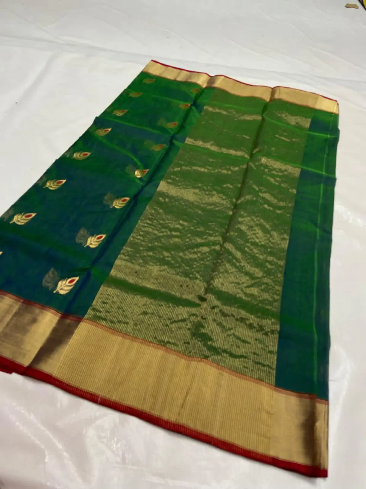 Handwoven Peacock Teal & Antique Gold with Crimson accents Peacock Teal & Antique Gold with Crimson accents Kataan Silk Saree - Authentic Chanderi Silk Saree Chanderi Saree - View 2