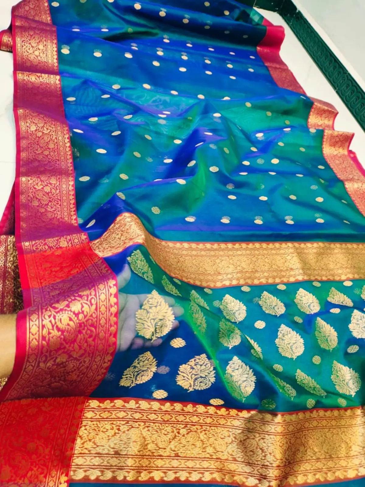 Peacock Teal with Antique Gold Booti Kataan Silk - Handloom Chanderi Saree