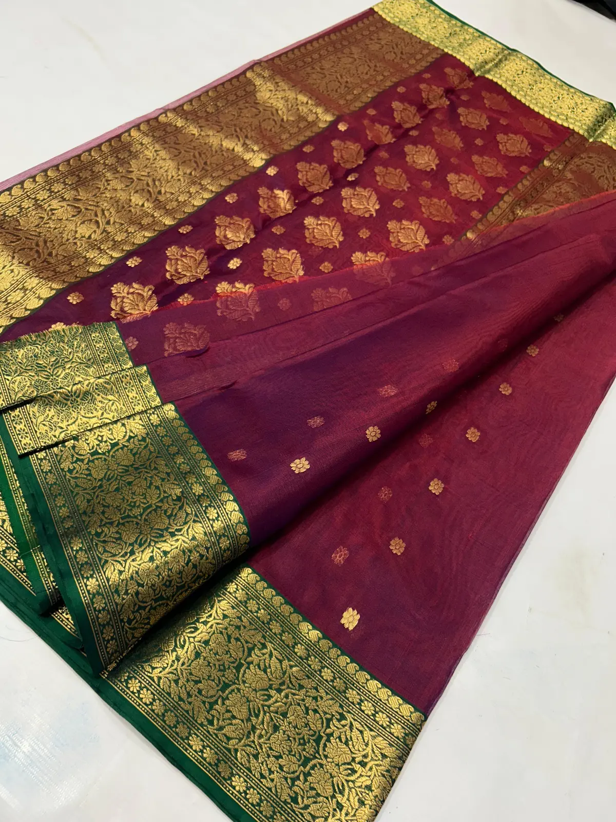 Handwoven Plum Purple with Emerald Green Plum Purple with Emerald Green Kataan Silk Saree - Authentic Chanderi Silk Saree Chanderi Saree - View 3