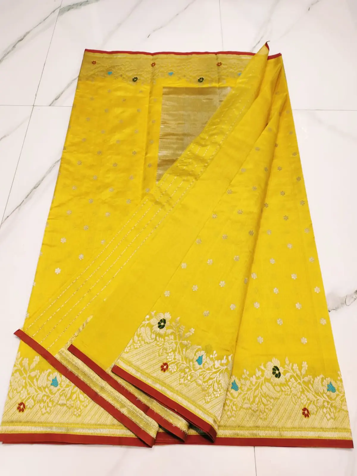 Handwoven Radiant Saffron Radiant Saffron with Floral Booti Zari Pattu Silk - Authentic Chanderi Silk Saree Chanderi Saree - View 4