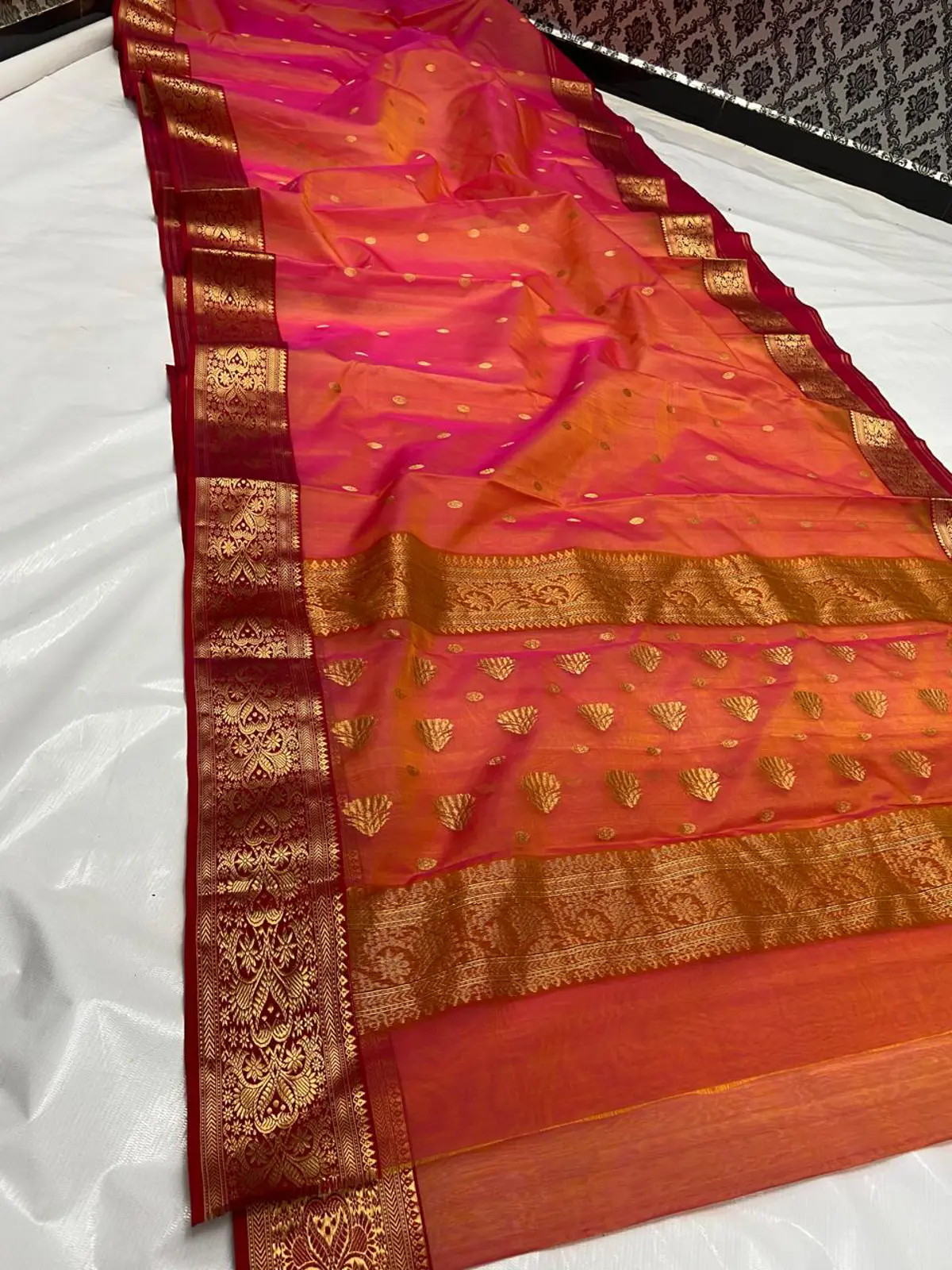 Handwoven Rani Pink & Tangerine Ombre with Ruby Red Border and Antique Gold Zari Rani Pink & Tangerine Ombre with Ruby Red Border and Antique Gold Zari Kataan Silk Saree - Authentic Chanderi Silk Saree Chanderi Saree