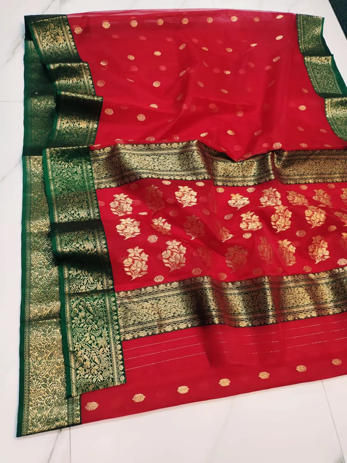 Handwoven Rani Pink Rani Pink with Gold Floral Booti Kataan Silk - Authentic Chanderi Silk Saree Chanderi Saree - View 3