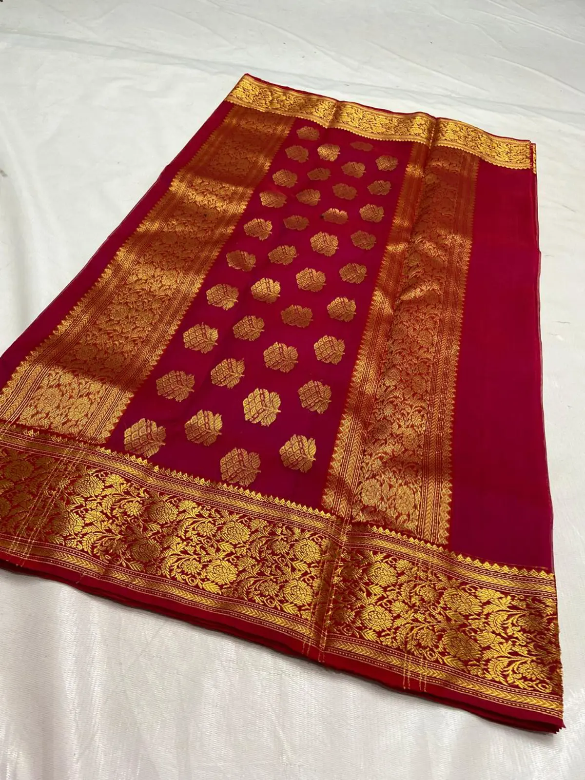 Handwoven Rani Ruby & Antique Gold Rani Ruby with Antique Gold Buttis and Border Kataan Silk - Authentic Chanderi Silk Saree Chanderi Saree - View 3