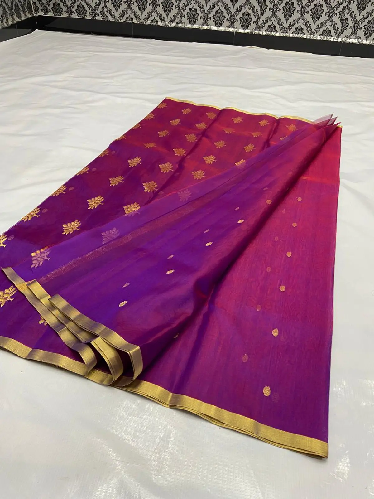 Handwoven Regal Amethyst & Gilded Gold Regal Amethyst & Gilded Gold Kataan Silk Saree - Authentic Chanderi Silk Saree Chanderi Saree - View 3