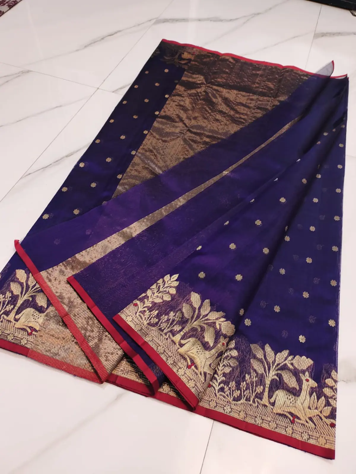 Handwoven Regal Indigo & Antique Gold Regal Indigo & Antique Gold Pattu Silk Saree - Authentic Chanderi Silk Saree Chanderi Saree - View 2