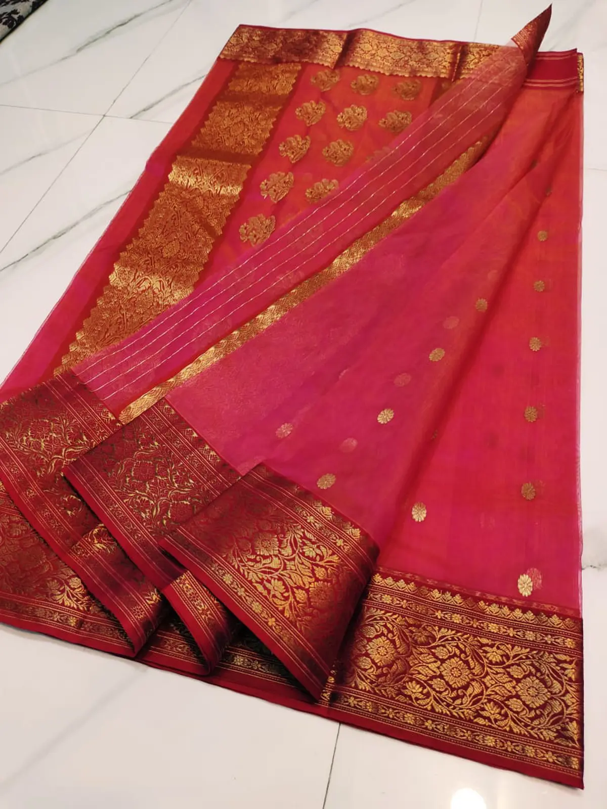 Handwoven Rose Gold Blush & Antique Gold Rose Gold Blush with Intricate Floral Zari Kataan Silk - Authentic Chanderi Silk Saree Chanderi Saree - View 5