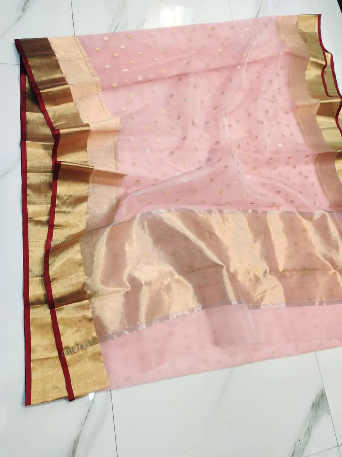 Handwoven Rose Quartz & Antique Gold Rose Quartz with Delicate Zari Bootis and Opulent Gold Zari Border Kataan Silk - Authentic Chanderi Silk Saree Chanderi Saree