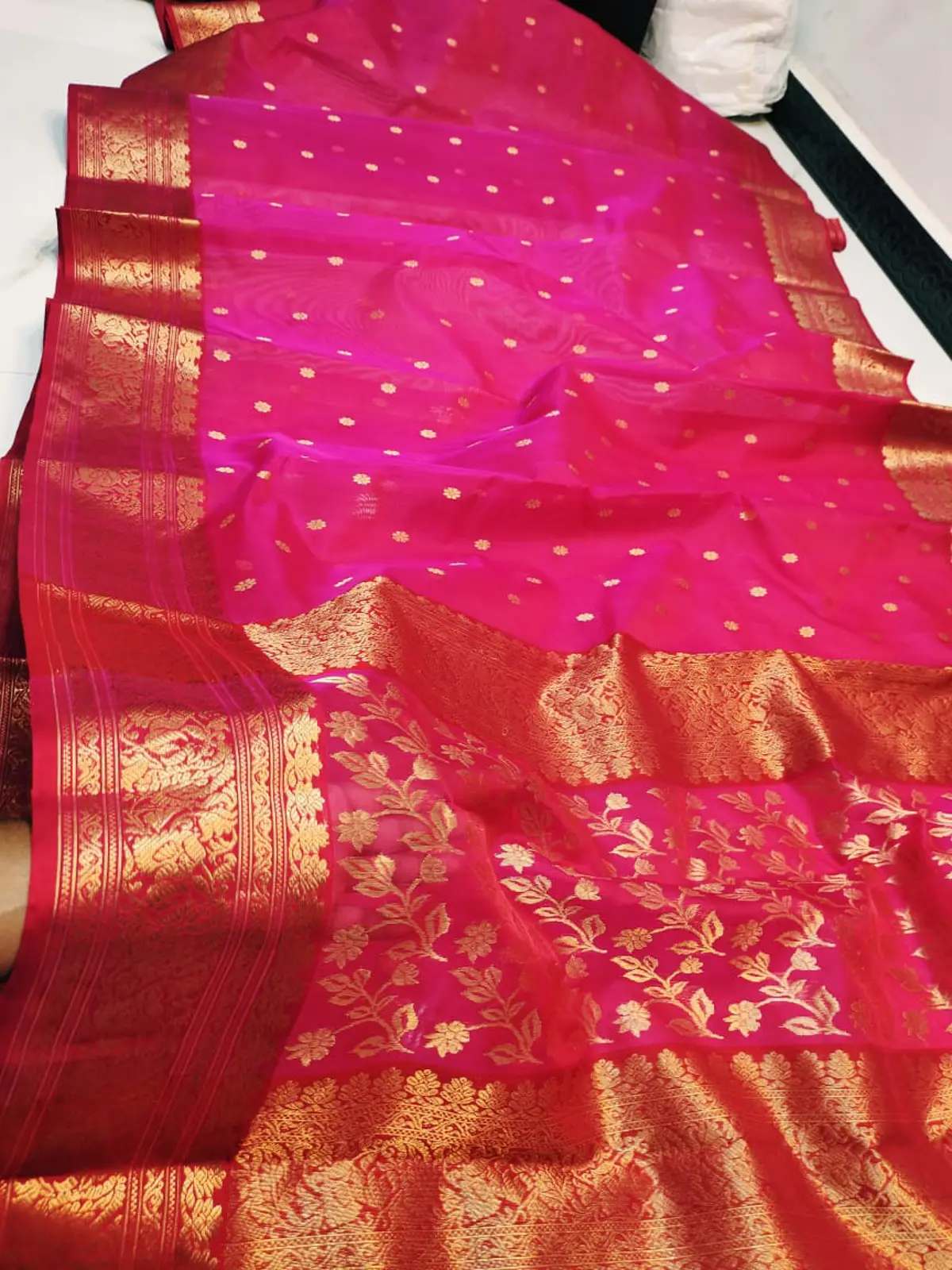 Handwoven Rose Quartz & Antique Gold Rose Quartz with Dual-Tone Zari Bootis and Chevron Border Kataan Silk - Authentic Chanderi Silk Saree Chanderi Saree - View 2