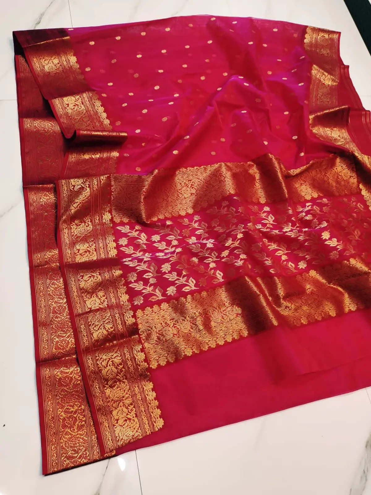 Handwoven Rose Quartz & Antique Gold Rose Quartz with Dual-Tone Zari Bootis and Chevron Border Kataan Silk - Authentic Chanderi Silk Saree Chanderi Saree - View 4