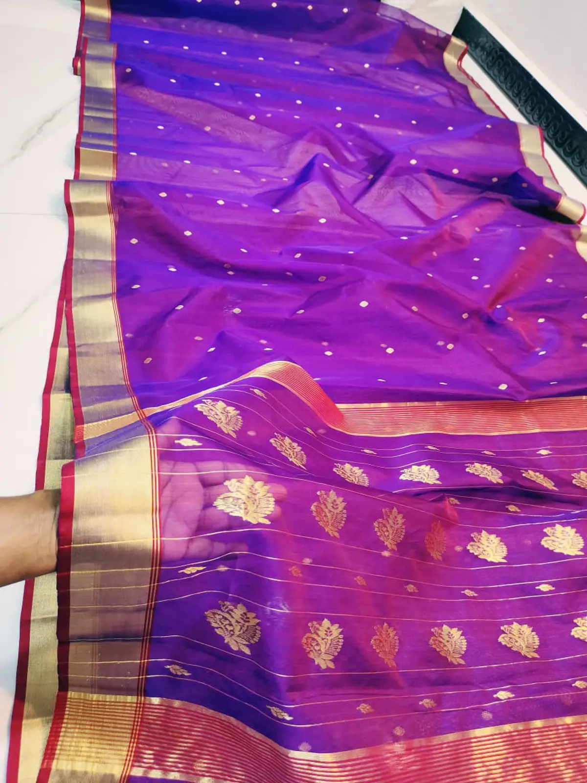 Royal Amethyst with Antique Gold Booti Chanderi Silk - Handloom Chanderi Saree