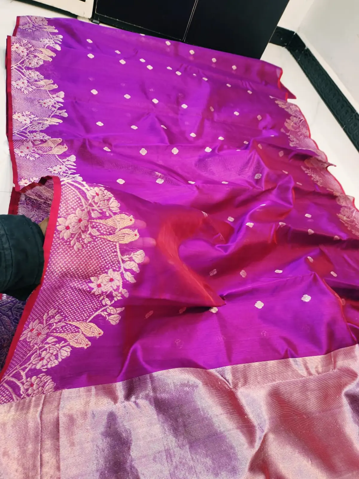 Handwoven Royal Amethyst & Silver Royal Amethyst with Silver Floral Border Pattu Silk - Authentic Chanderi Silk Saree Chanderi Saree - View 1