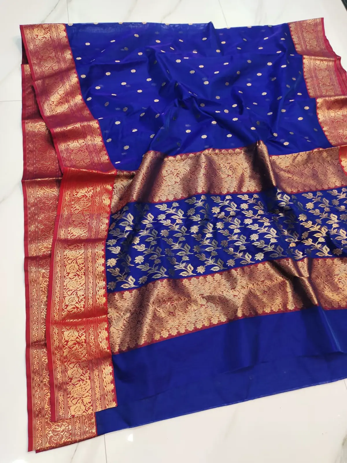 Handwoven Royal Blue Royal Blue with Intricate Floral Zari Kataan Silk - Authentic Chanderi Silk Saree Chanderi Saree - View 1