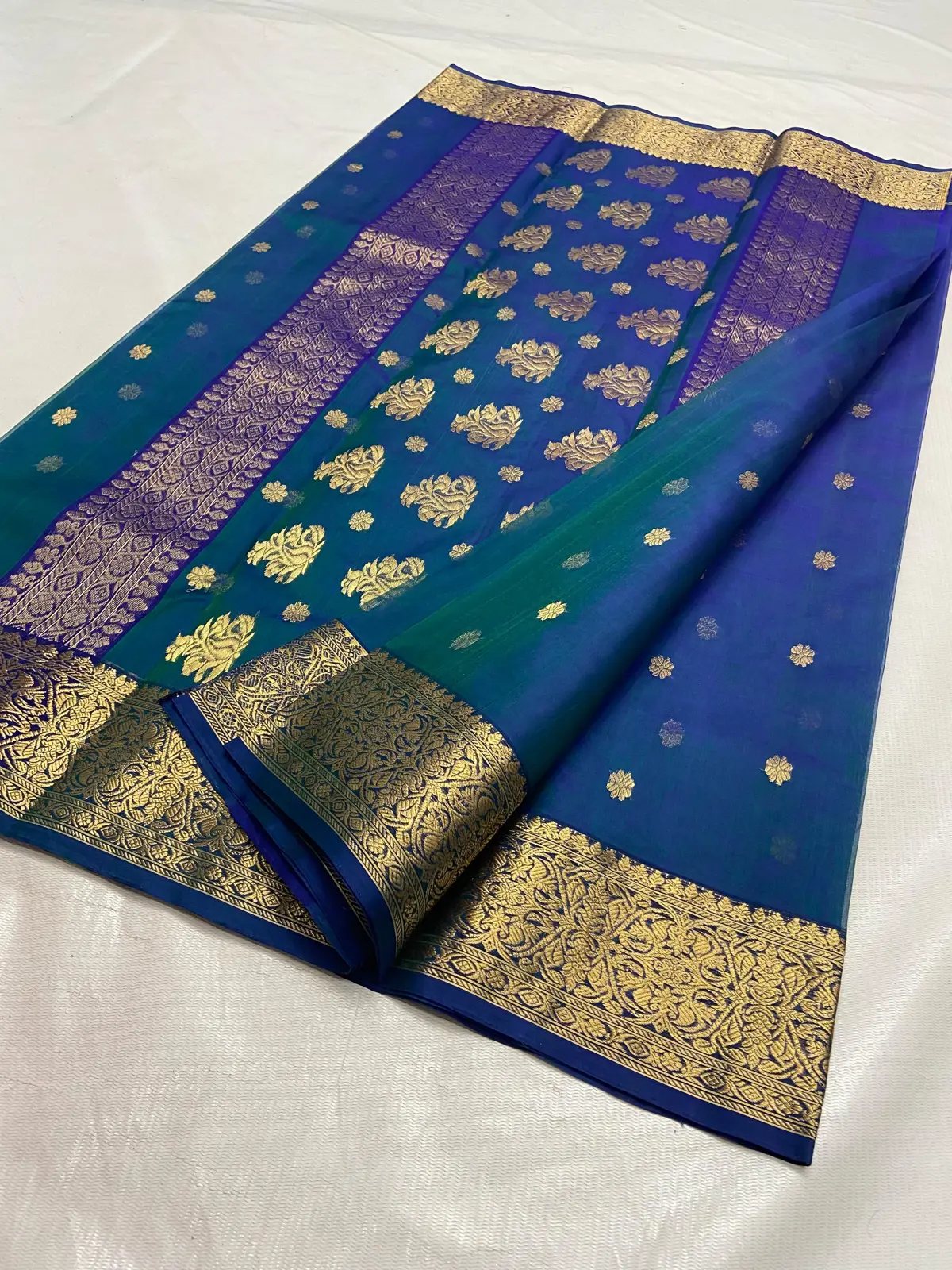 Handwoven Royal Blue & Teal Royal Blue with Intricate Gold Zari Kataan Silk - Authentic Chanderi Silk Saree Chanderi Saree - View 4