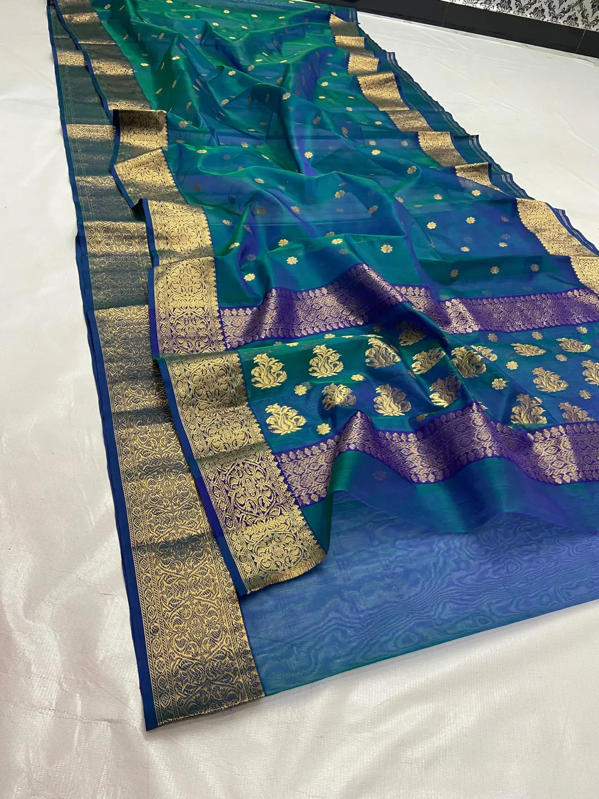 Handwoven Royal Blue & Teal Royal Blue with Intricate Gold Zari Kataan Silk - Authentic Chanderi Silk Saree Chanderi Saree - View 5