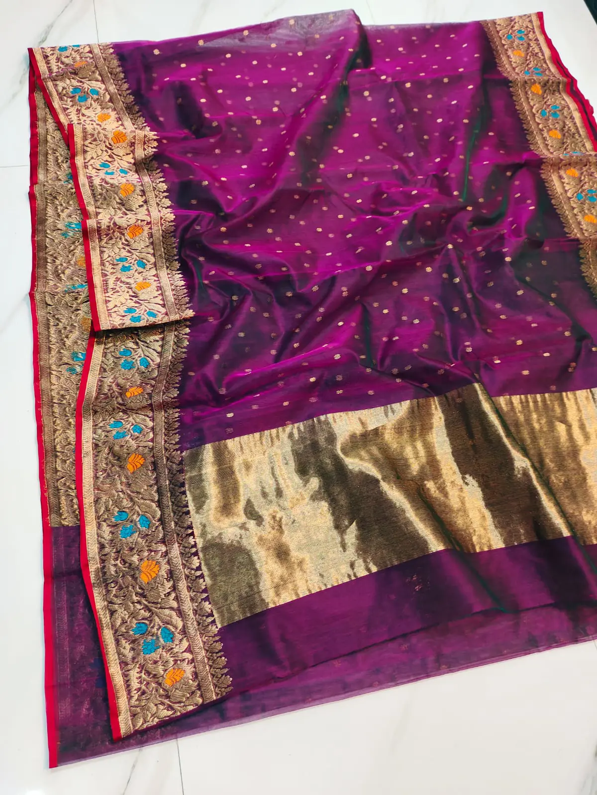 Handwoven Royal Magenta & Antique Gold with Meenakari Accents Royal Magenta with Antique Gold Zari and Floral Meenakari Kataan Silk - Authentic Chanderi Silk Saree Chanderi Saree - View 3