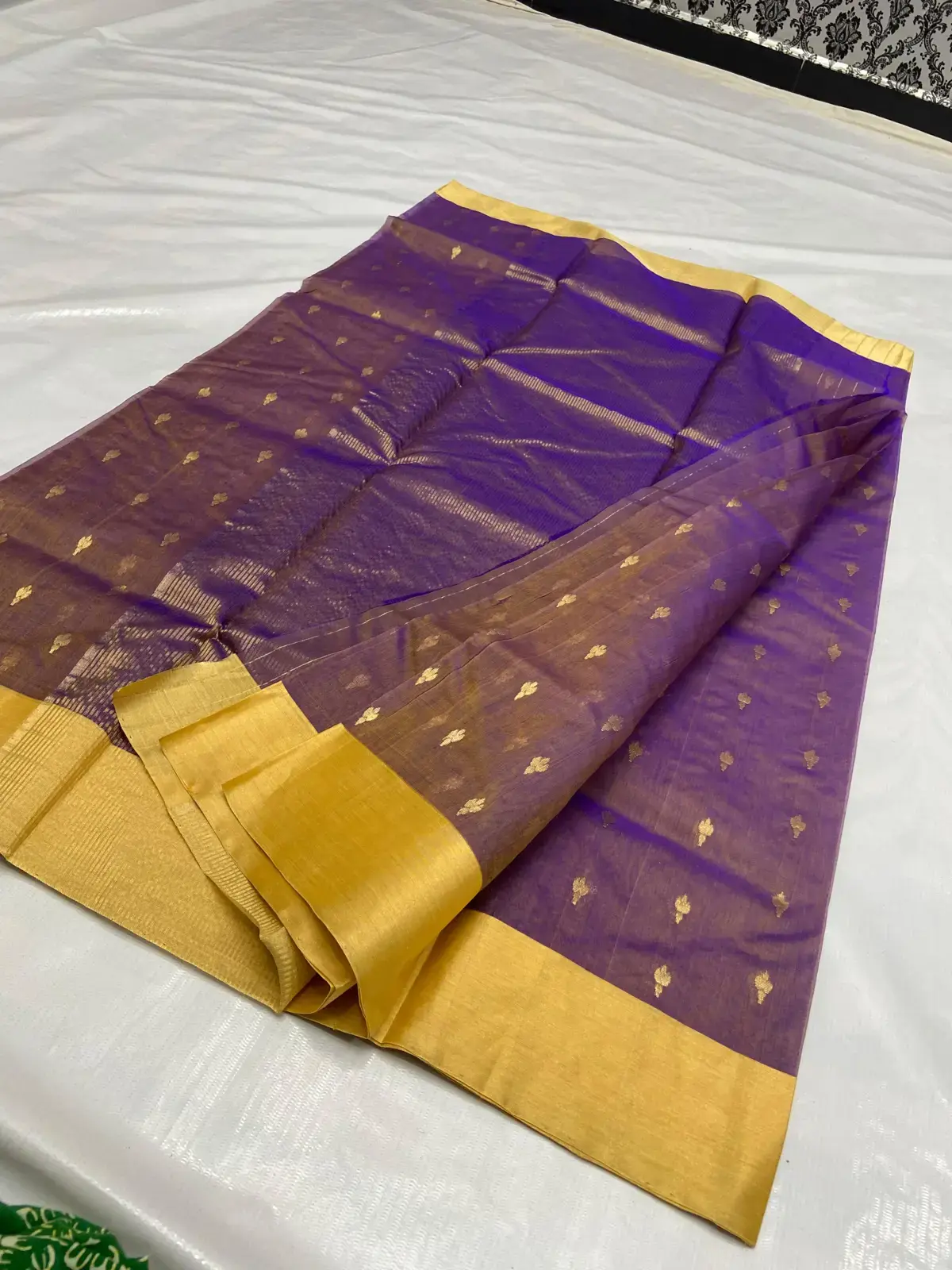 Handwoven Royal Plum & Burnished Gold Royal Plum with Burnished Gold Buti Chanderi Saree - Authentic Chanderi Silk Saree Chanderi Saree - View 4