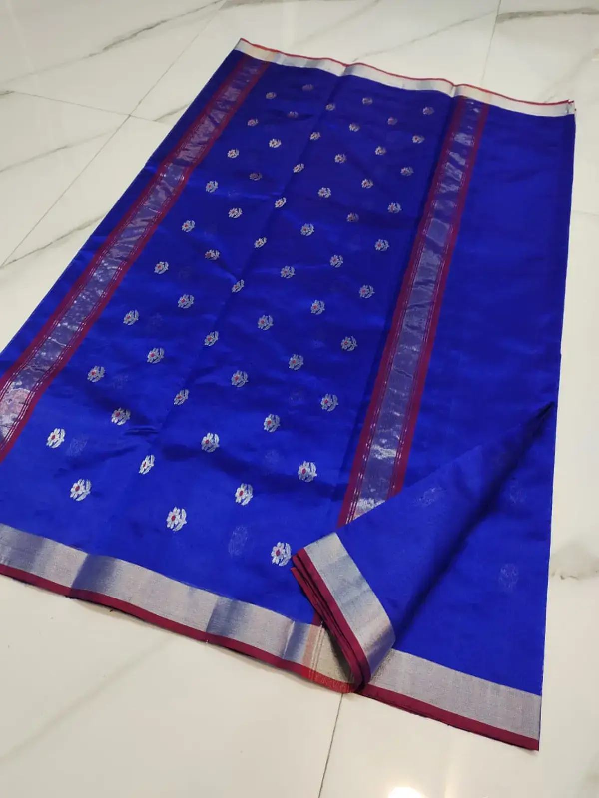 Handwoven Royal Sapphire with Sterling Silver & Crimson Accents Royal Sapphire with Sterling Silver and Crimson Accents Katan Silk Saree - Authentic Chanderi Silk Saree Chanderi Saree - View 3