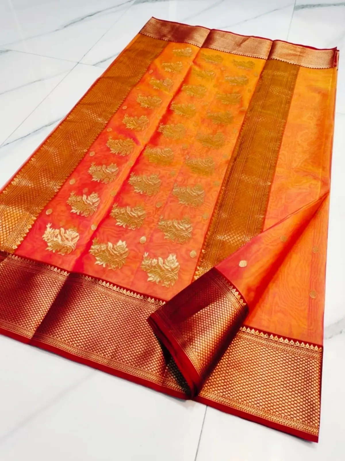 Handwoven Sunset Coral & Antique Gold Sunset Coral and Antique Gold Sunset Coral with Golden Floral Motifs Chanderi Silk - Authentic Chanderi Silk Saree Chanderi Saree - View 2