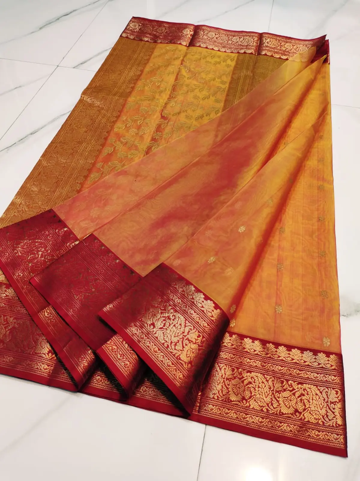 Handwoven Sunset Peach & Ruby Red Sunset Peach and Ruby Red with Opulent Gold Zari Kataan Silk - Authentic Chanderi Silk Saree Chanderi Saree - View 5