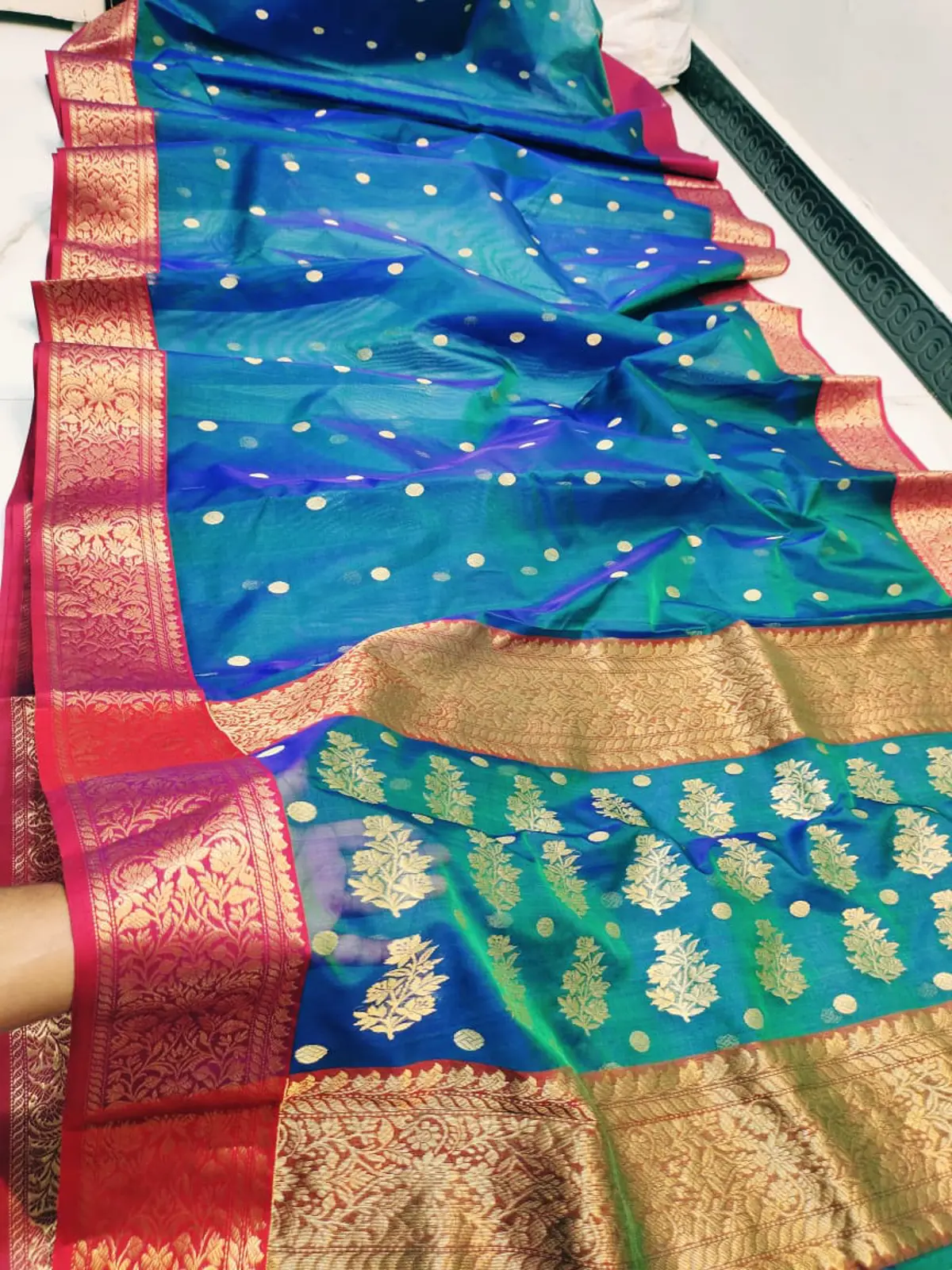 Handwoven Teal Blue & Antique Gold Teal Blue with Antique Gold Zari Kataan Silk - Authentic Chanderi Silk Saree Chanderi Saree - View 2