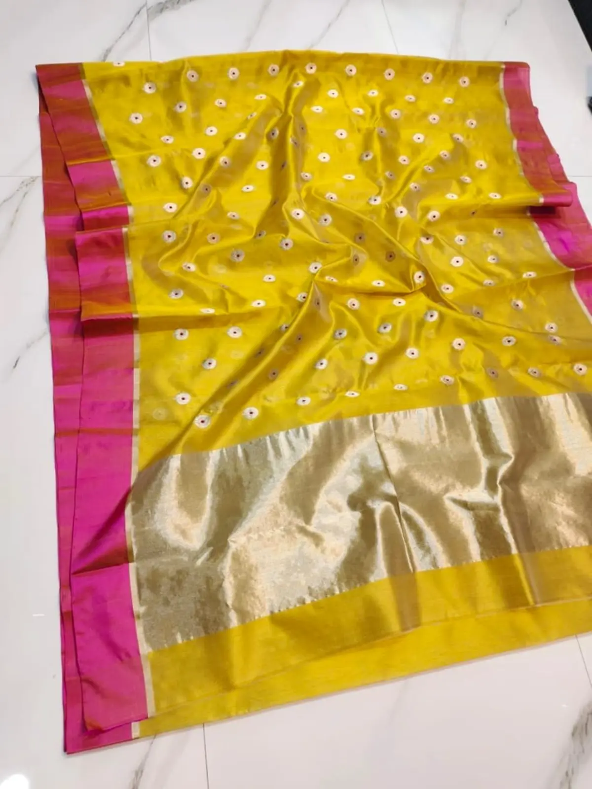 Handwoven Turmeric Yellow with Rani Pink Border Turmeric Yellow with Rani Pink Border Pattu Silk Saree - Authentic Chanderi Silk Saree Chanderi Saree - View 1